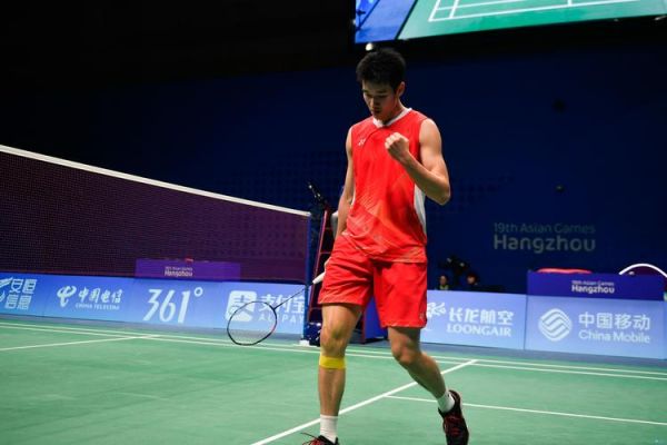 场林立于锋 场林立于锋