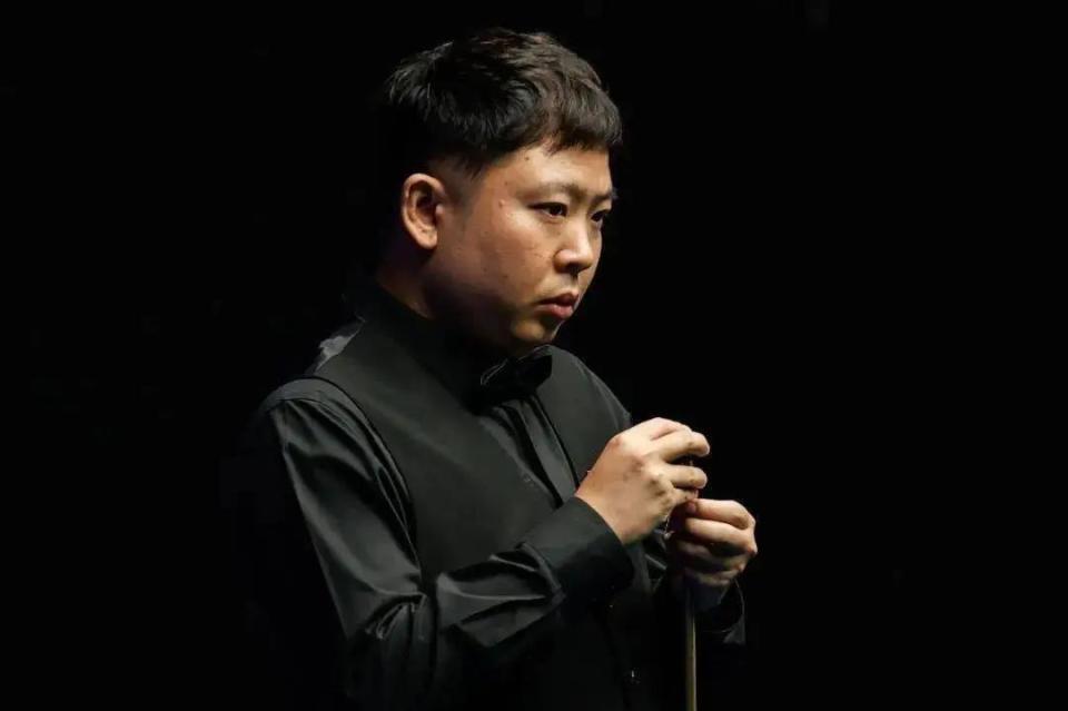 张伟和李明 张伟和李明